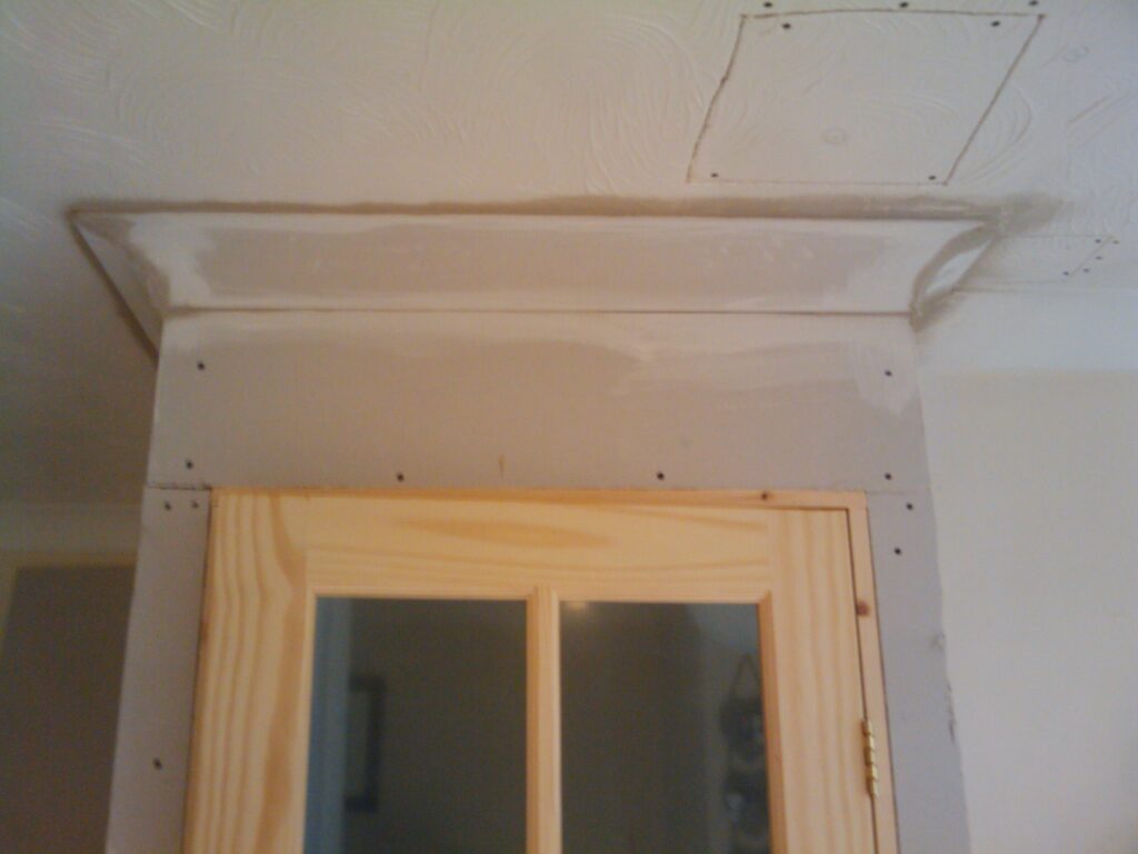 Cornice above the door