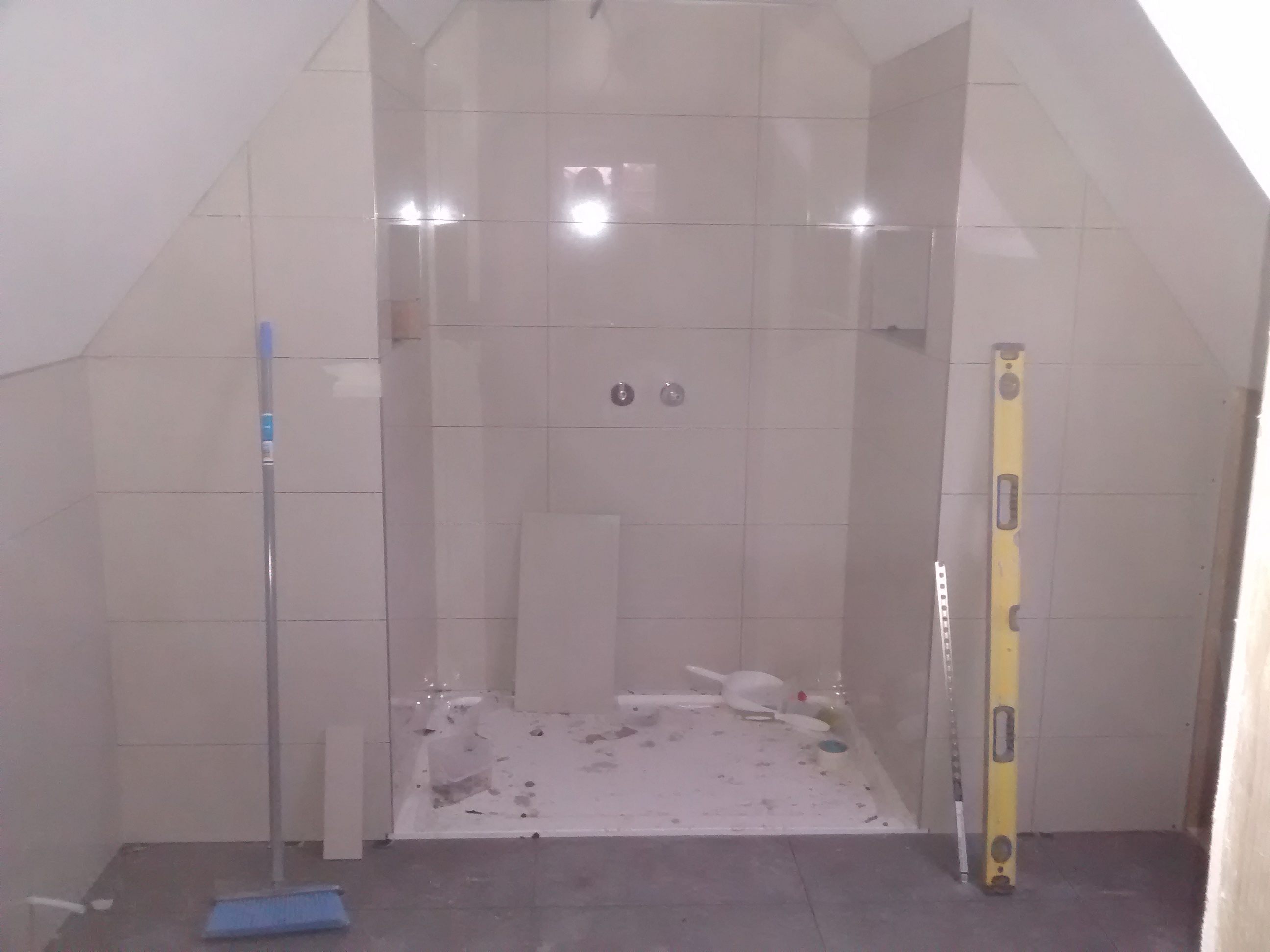 shower tiled
